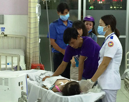 Bé gái 4 tuổi chết trong hồ bơi trung tâm thể thao