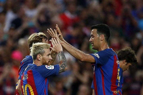 Messi lập cú đúp, Barca thắng nghẹt thở Sampdoria