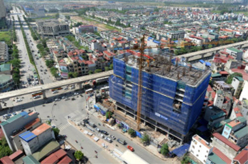 Chợ đông, FLC Star Tower vẫn đắt hàng