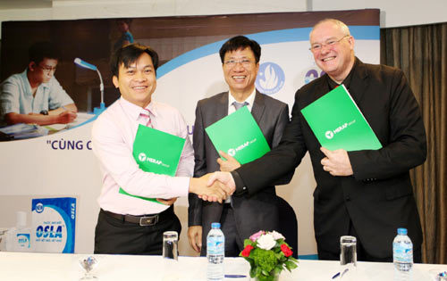 Bớt gian nan đường đến trường