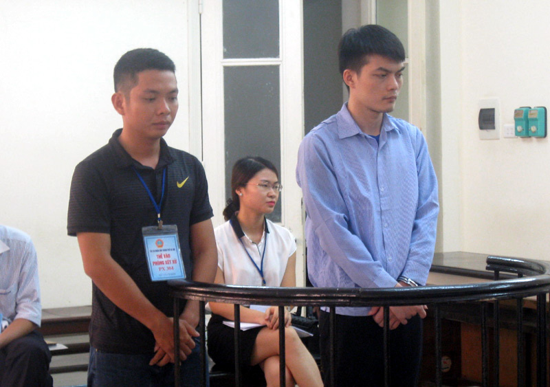 Nam sinh hack tài khoản ngân hàng chiếm hơn nửa tỷ