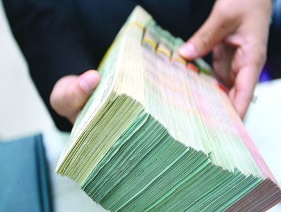 Cho vay nặng lãi ung dung tồn tại