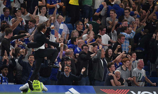 Conte: Nhiệt huyết, máu lửa và phút thăng hoa tột độ