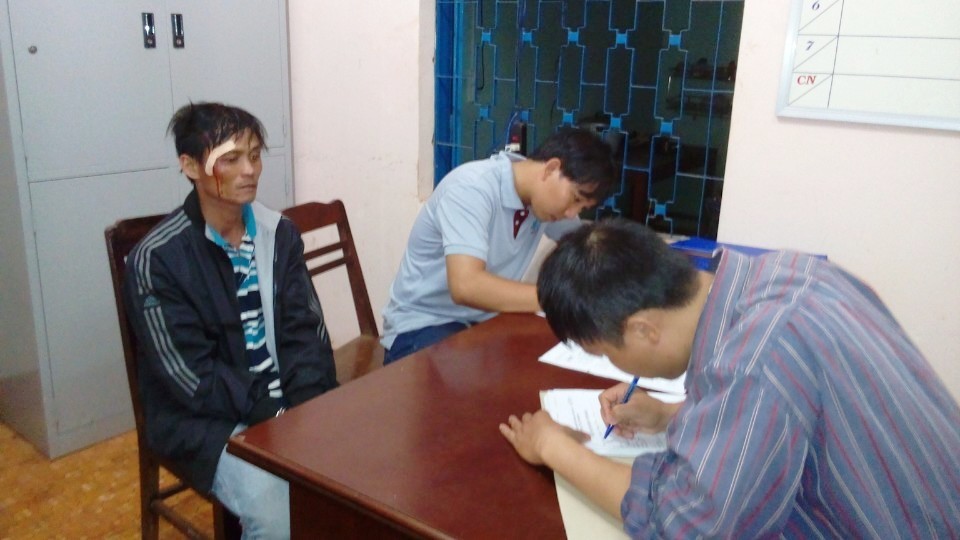 Nổi thú tính, anh rể chở em vợ ra nghĩa địa hiếp dâm