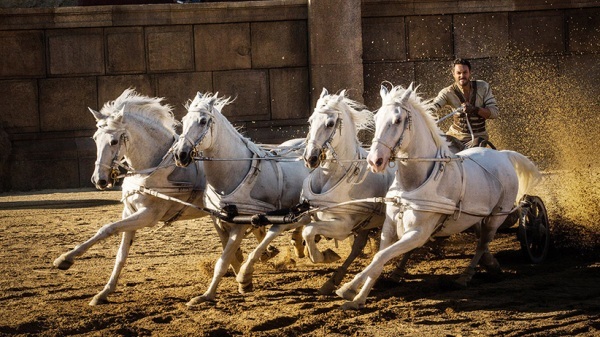 Cận cảnh trường đoạn khiến người xem thót tim trong Ben-Hur 2016