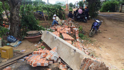 Hiện trường cưỡng chế nhà 'nguyên Đại tá Công an' xây trái phép