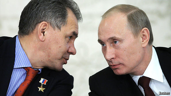 Putin-Shoigu:“Một khúc gỗ không thể chịu được hai con gấu”