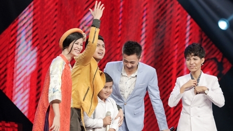 Đông Nhi, Noo Phước Thịnh 'chặt chém' quyết liệt trên sóng VTV