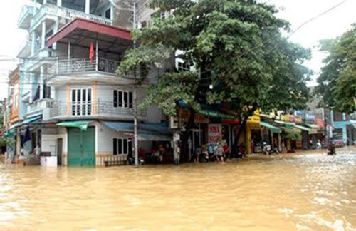 11 người chết, mất tích do mưa lũ
