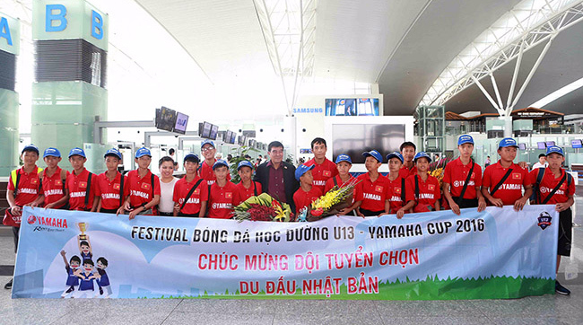 Cựu tuyển thủ Huy Hoàng dẫn đội U13 du đấu Nhật Bản