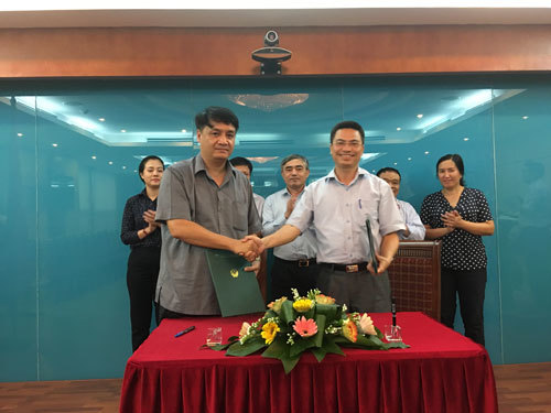 Bàn giao nhiệm vụ Chánh Văn phòng Bộ TT&TT