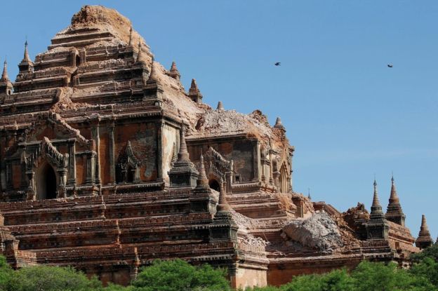 Hơn 2000 chùa cổ bị hủy hoại sau động đất ở Myanmar