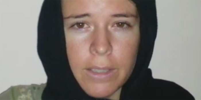Hình ảnh ớn lạnh của nữ con tin Mỹ bị IS giết hại