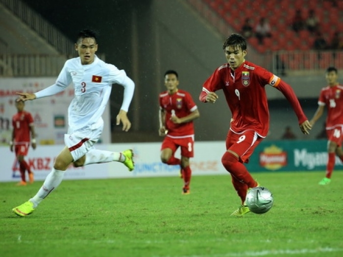 U19 Việt Nam vào chung kết sau trận hòa 'vật vã' trước đàn em