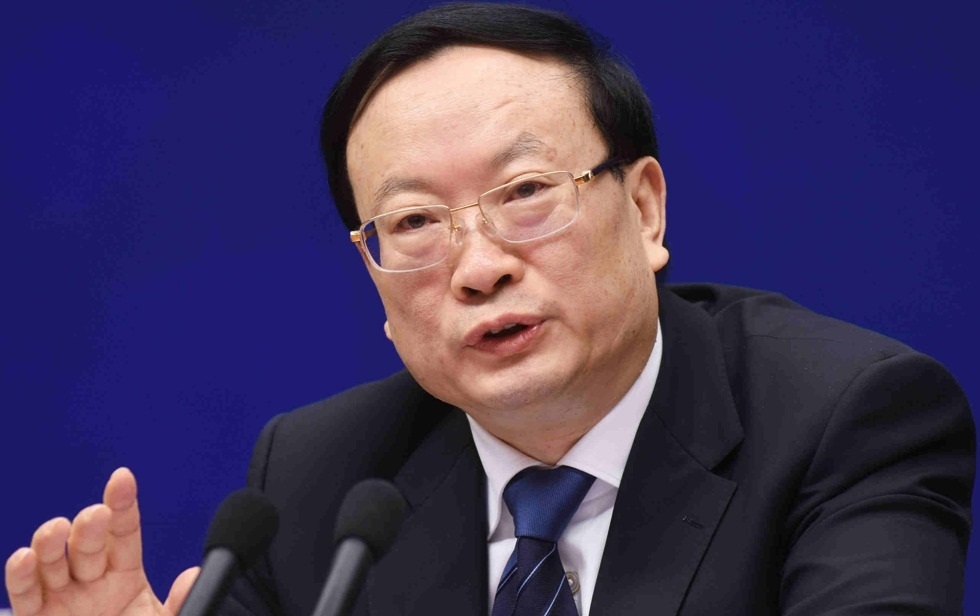 Quan tham bị bắt li kỳ như phim hành động