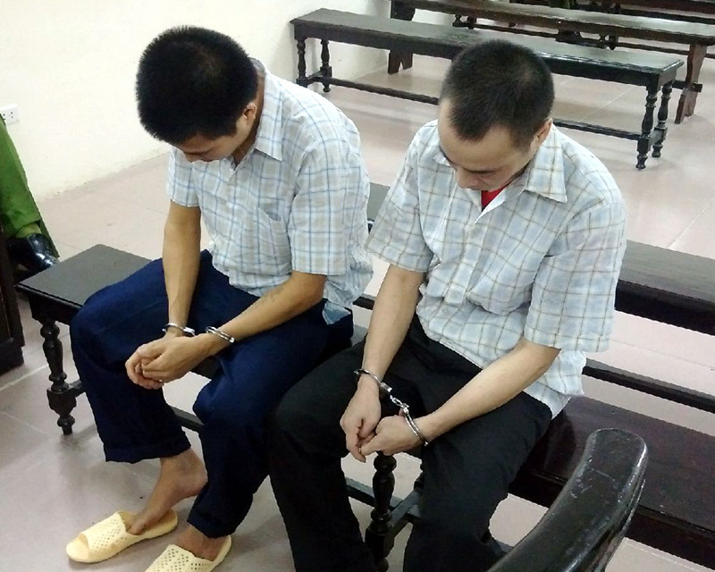 Hà Nội: Hỗn chiến ở quán nước, 1 người bị đâm chết