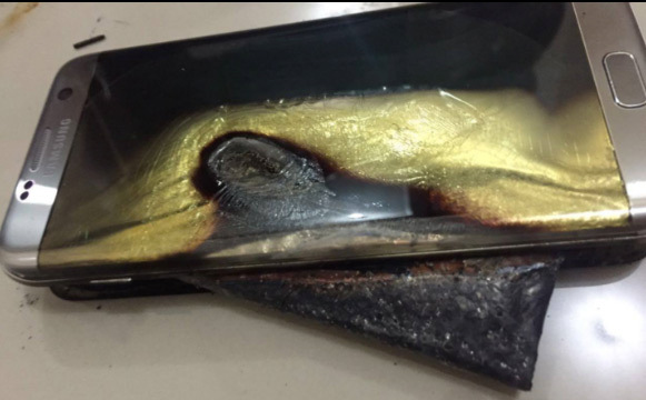 Đến lượt Samsung Galaxy S7 Edge phát nổ do sạc