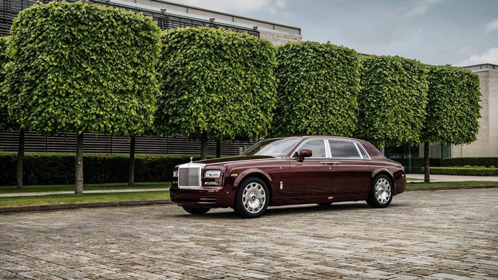 Giải mã đại gia Việt sở hữu Rolls Royce màu đỏ thứ 3