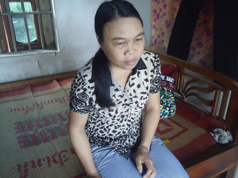 Cha tâm thần, mẹ ung thư, hai con nhỏ nheo nhóc