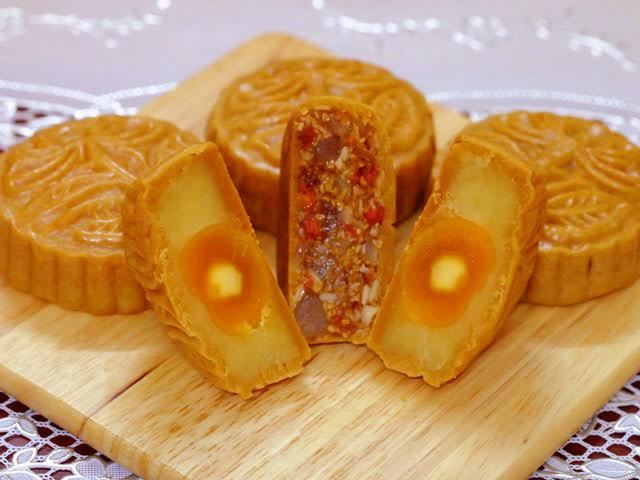 Cách làm bánh trung thu thập cẩm vui rằm tháng 8