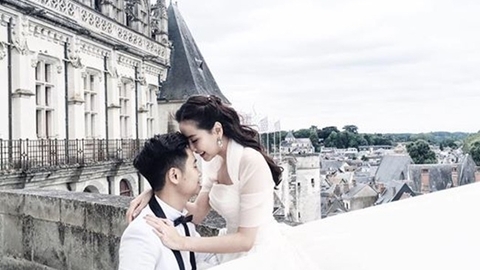 Cô gái thời tiết Mai Ngọc khoe ảnh cưới du hí châu Âu