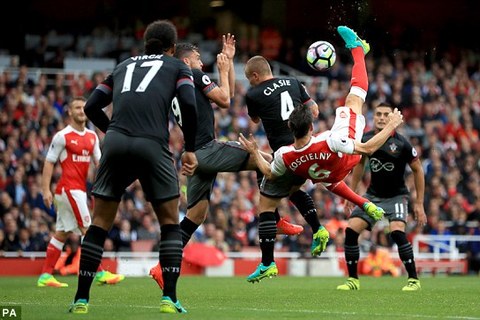 Video bàn thắng Arsenal 2-1 Southampton