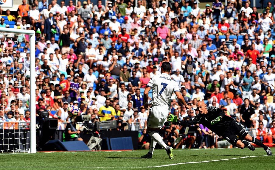 Video bàn thắng Real Madrid 5-2 Osasuna