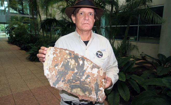 Tìm thấy mảnh vỡ bị đốt cháy nghi của MH370