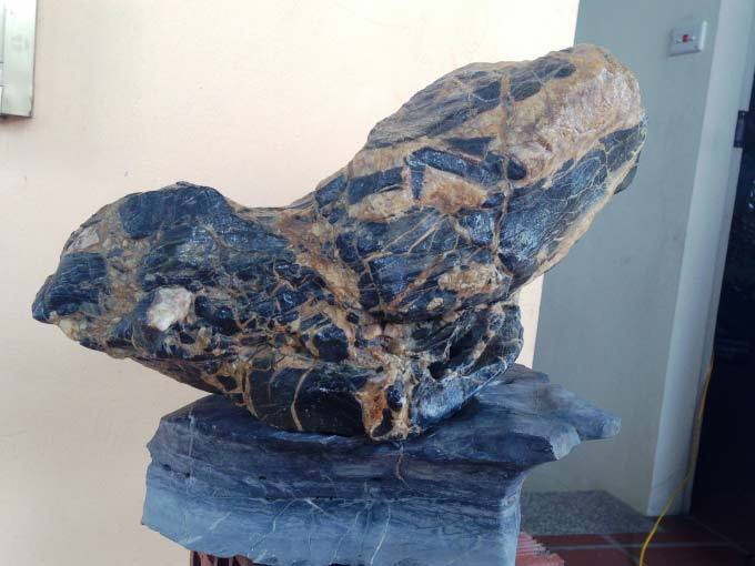 Nam Định: Hòn đá 50 nghìn đồng giờ được trả tiền tỷ