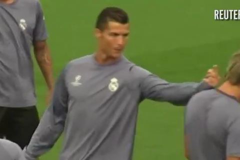 Ronaldo hạ nhục Coentrao trước mặt đồng đội