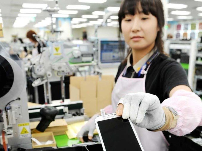 Gặp sự cố liên tiếp, Samsung tạm dừng sản xuất một phần smartphone
