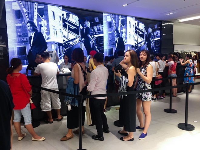 Người Việt cẩn trọng dính hàng tồn của Zara