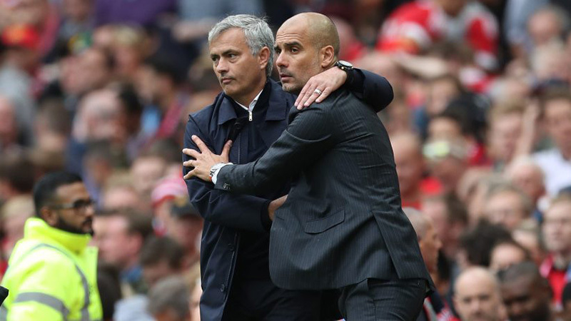 Giải mã thành Manchester: Pep phơi phới, Mourinho ôm gối khóc ròng