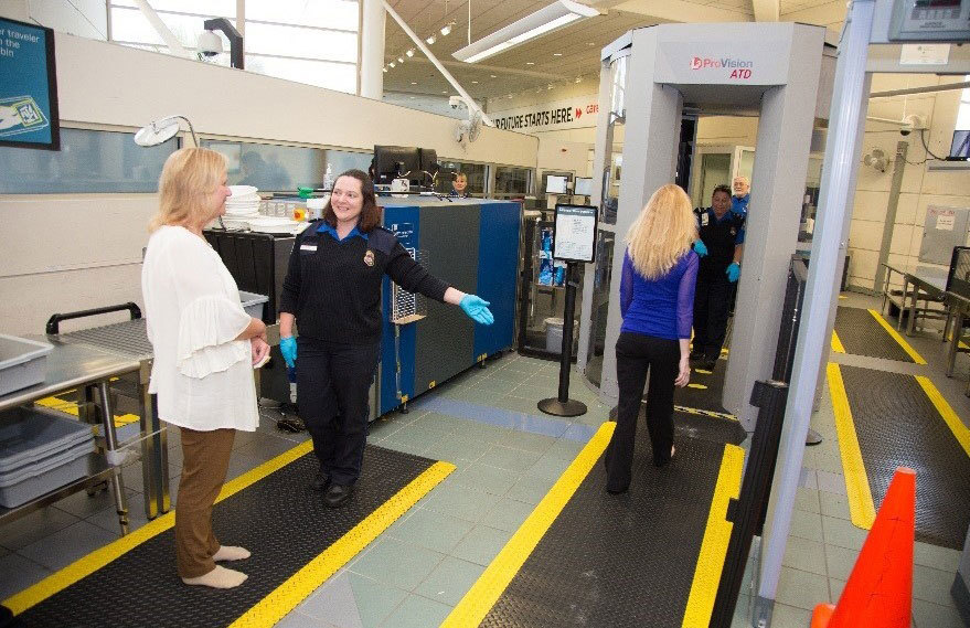 Khác biệt trời vực sân bay Nội Bài - Tullamarine