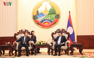 Bộ trưởng Bộ TT&TT Trương Minh Tuấn tiếp kiến Thủ tướng Lào