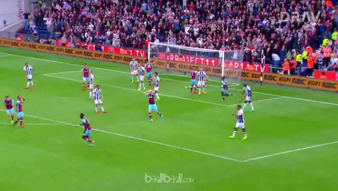 Top 5 pha cứu thua đỉnh nhất vòng 5 Ngoại hạng Anh