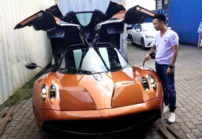 Đại gia Minh Nhựa khoe bộ ba siêu xe hơn 100 tỷ mới tậu