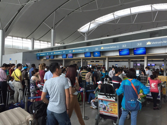 Sự cố mạng, Tân Sơn Nhất tê liệt hệ thống check in