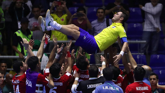 Đây mới là khoảnh khắc đẹp nhất World Cup Futsal 2016