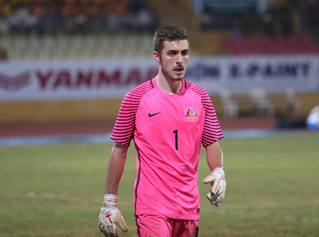 Bản sao De Gea khiến U19 Việt Nam 