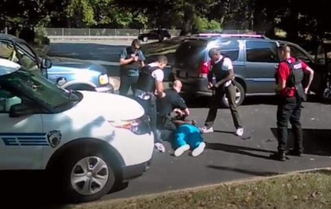 cảnh sát bắn người da màu