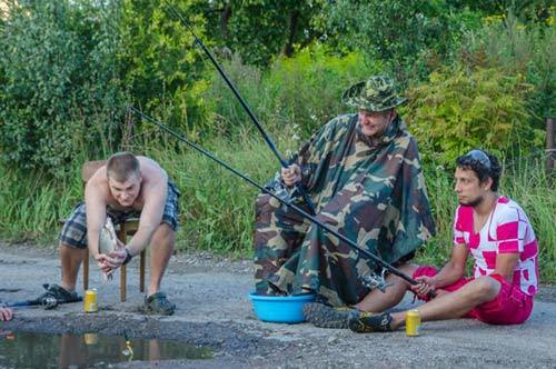 Phường đoàn Khánh Bình (TX.Tân Uyên): Gây quỹ hỗ trợ trẻ em khó khăn