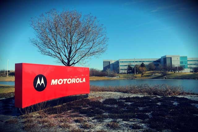 Hơn 1.100 nhân viên di động Motorola bị đẩy ra đường