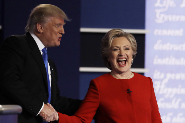 Chiến thuật thời trang của Hillary, Trump khi đấu tay đôi