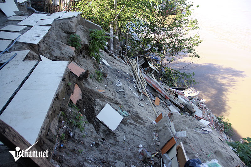sạt lở nhà