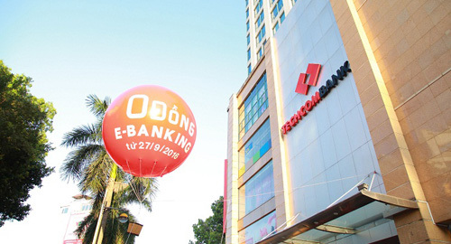 Techcombank miễn phí cho các giao dịch trực tuyến