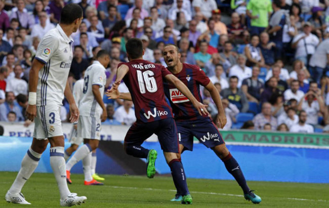 Video bàn thắng Real Madrid 1-1 Eibar