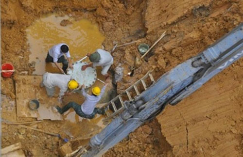 Lần thứ 20 đường ống nước sông Đà gặp sự cố