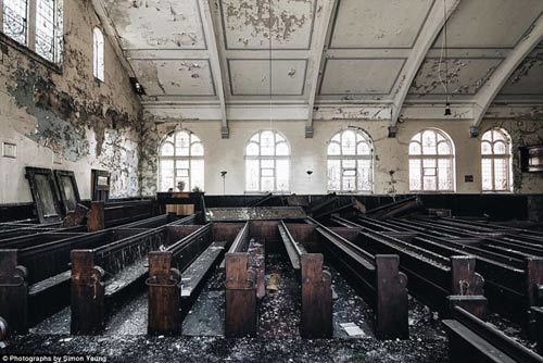 Những công trình bị bỏ hoang đầy ám ảnh ở Anh