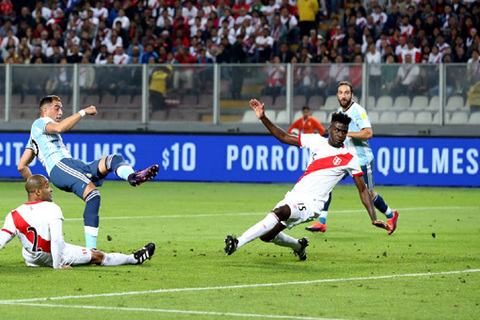 Video bàn thắng Peru 2-2 Argentina